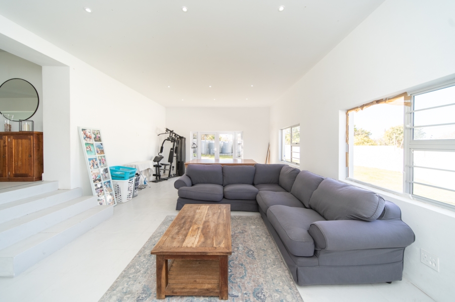 5 Bedroom Property for Sale in Nahoon Eastern Cape